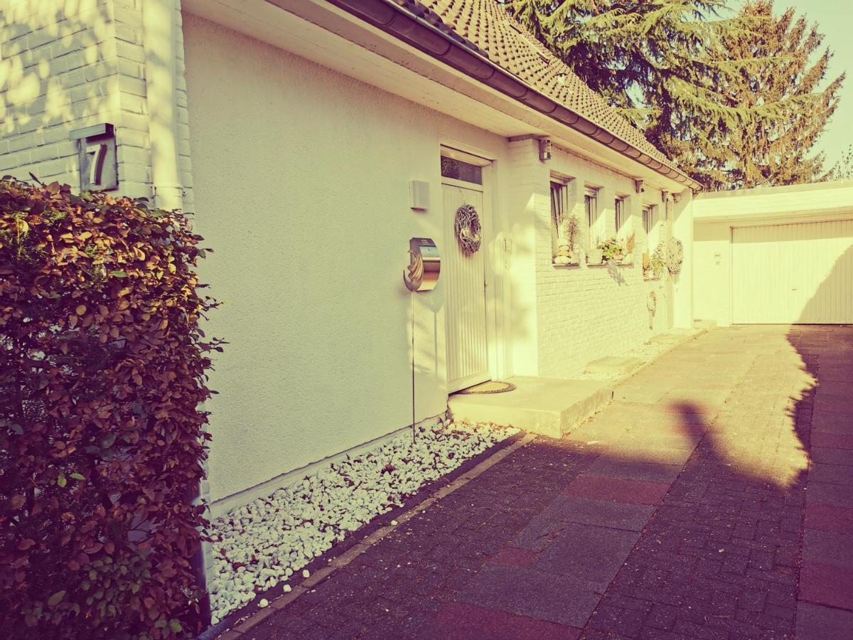 "Maison Blanche" - Das Gemuetliche Garten-Apartment Zwischen Koeln Und Duesseldorf กรีเวนบรอค ภายนอก รูปภาพ