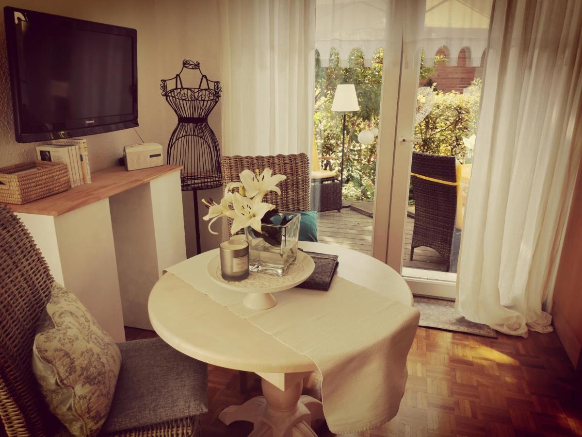 "Maison Blanche" - Das Gemuetliche Garten-Apartment Zwischen Koeln Und Duesseldorf กรีเวนบรอค ภายนอก รูปภาพ